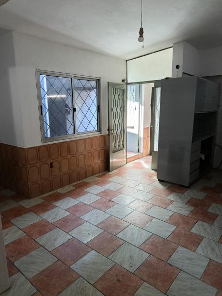 SE VENDE 2 PROPIEDADES EN UN MISMO PADRÓN C/ GARAJE Y DEPÓSITO (VILLA ESPAÑOLA / LA UNIÓN)-5