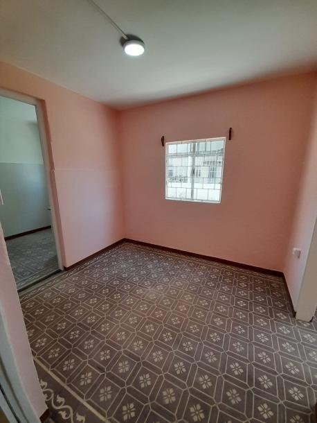 SE ALQUILA CASA DE 2 DORMITORIOS - MALVIN ALTO-4