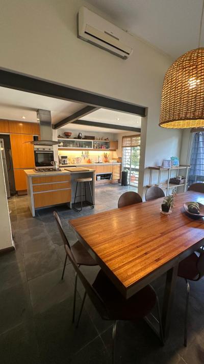 RESERVADO/ Malvin - Padrón único 4 dormitorios, 3 baños, gge