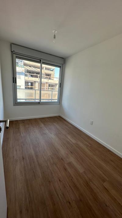 Alquiler Tres Cruces, 2 dorm a estrenar!