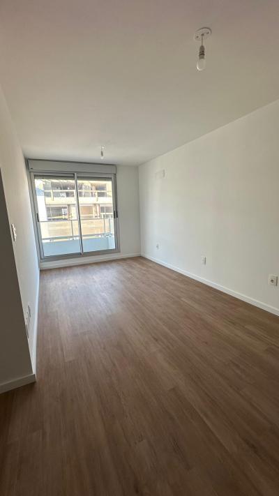 Alquiler Tres Cruces, 2 dorm a estrenar!