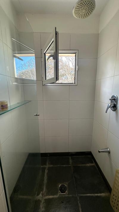 RESERVADO/ Malvin - Padrón único 4 dormitorios, 3 baños, gge