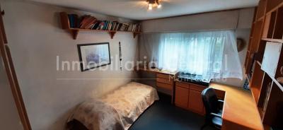 Gran planta sobre avenida a metros del Puertito del Buceo - OPORTUNIDAD -