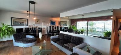 Gran planta sobre avenida a metros del Puertito del Buceo - OPORTUNIDAD -