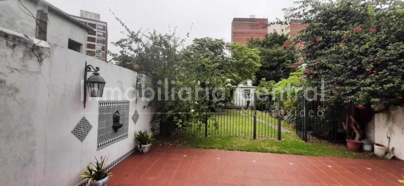 Terreno en Buceo, próximo a Ramón Anador y Propios-1