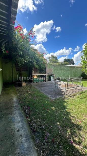 VENDIDO // Oportunidad en Parque Carrasco/Shangrilá lado SUR - 650mts casa y parque-26