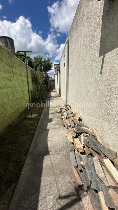 VENDIDO // Oportunidad en Parque Carrasco/Shangrilá lado SUR - 650mts casa y parque