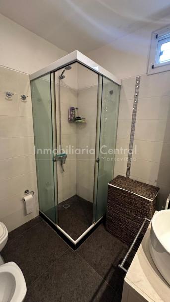 VENDIDO // Oportunidad en Parque Carrasco/Shangrilá lado SUR - 650mts casa y parque-15