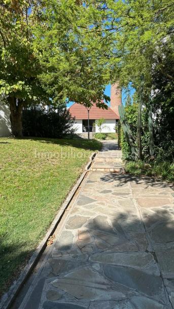 RESERVADA!/ Oportunidad en Punta Gorda, cooperativa 4 dorm-48