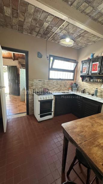 RESERVADA!/ Oportunidad en Punta Gorda, cooperativa 4 dorm-17