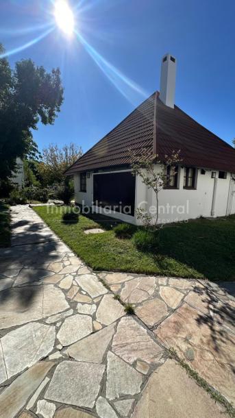 RESERVADA!/ Oportunidad en Punta Gorda, cooperativa 4 dorm-51