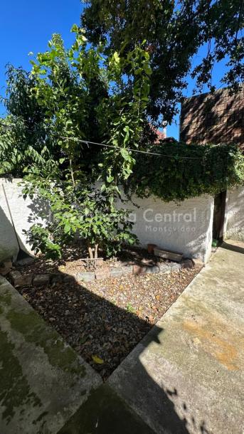 RESERVADA!/ Oportunidad en Punta Gorda, cooperativa 4 dorm-23