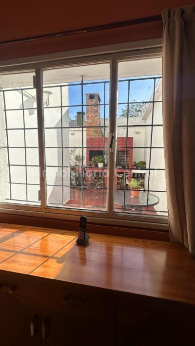 VENDIDO/ Oportunidad en Malvin, casa en ph independiente