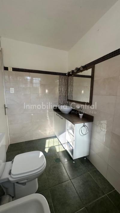 VENDIDO/ Oportunidad en Malvin, casa en ph independiente