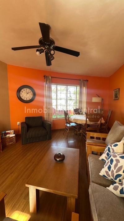 VENDIDO/ Oportunidad en Malvin, casa en ph independiente