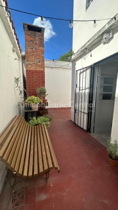 VENDIDO/ Oportunidad en Malvin, casa en ph independiente