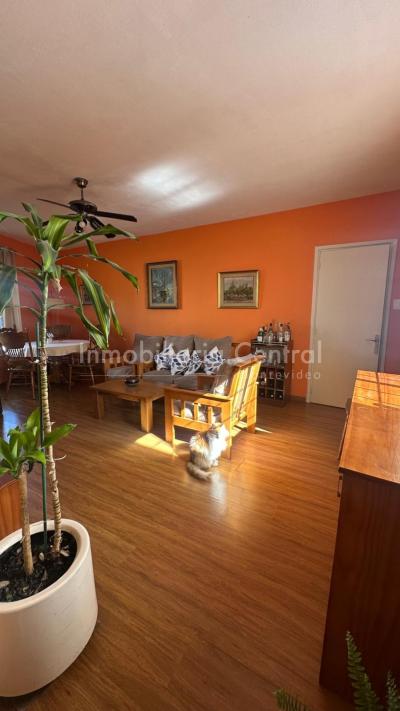 VENDIDO/ Oportunidad en Malvin, casa en ph independiente