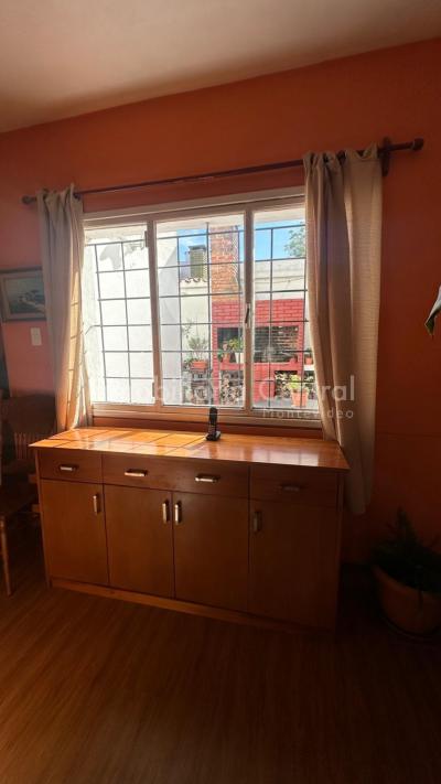 VENDIDO/ Oportunidad en Malvin, casa en ph independiente