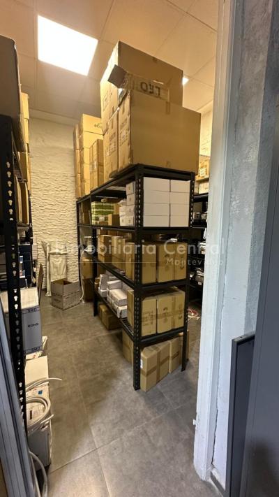 RESERVADO! Gran local 400mts. Dos plantas en zona comercial. Cordón - La comercial