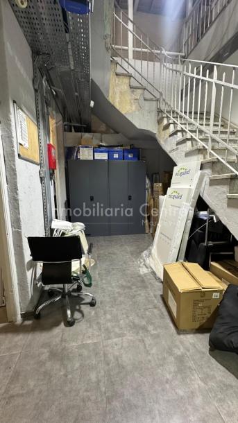 Gran local 400mts. Dos plantas en zona comercial. Cordón - La comercial-16