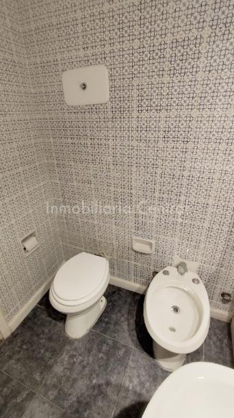 Venta Oficina - Consultorio - Ciudad Vieja-10