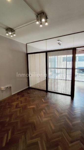 Venta Oficina - Consultorio - Ciudad Vieja-3