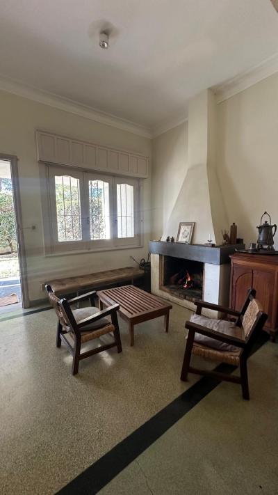 RESERVADO/ Malvin - Padrón único 4 dormitorios, 3 baños, gge