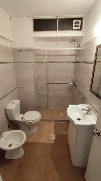 Alquier apto 1 dorm en Centro-3