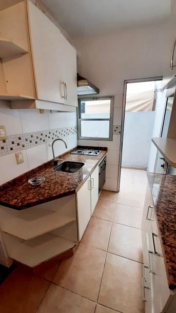 Oportunidad ideal inversión Jacinto Vera! 2 dorm + 2 patios-5