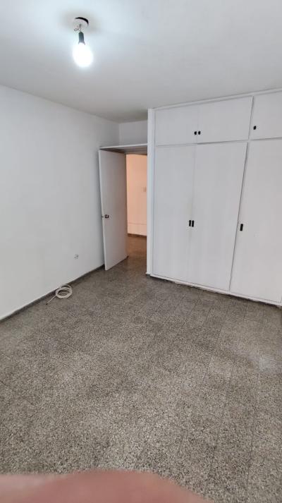 Alquier apto 1 dorm en Centro