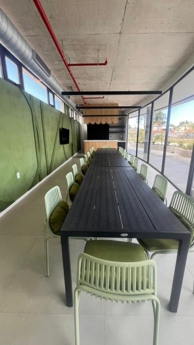 PISO 13 apartamento 2 Dorm. Oportunidad