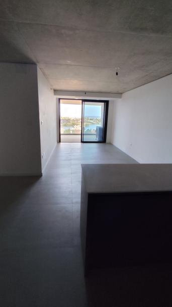 PISO 13 apartamento 2 Dorm. Oportunidad-5