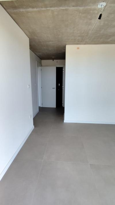 PISO 13 apartamento 2 Dorm. Oportunidad