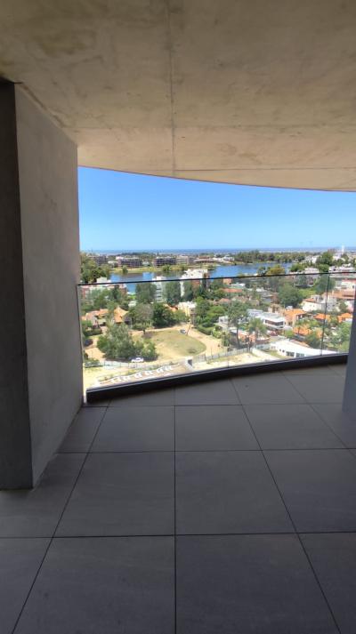 PISO 13 apartamento 2 Dorm. Oportunidad