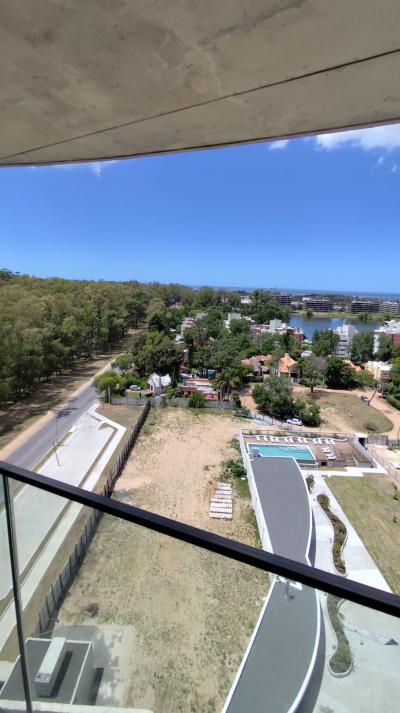 PISO 13 apartamento 2 Dorm. Oportunidad