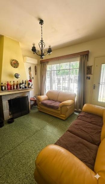 Casa en Aires Puros, 2 dormitorios + Apto-1