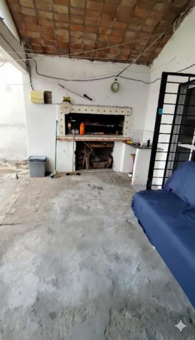 Casa en Aires Puros, 2 dormitorios + Apto