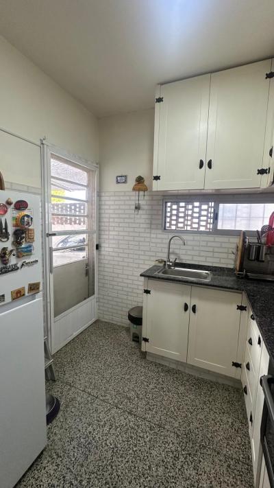 Casa en Aires Puros, 2 dormitorios + Apto