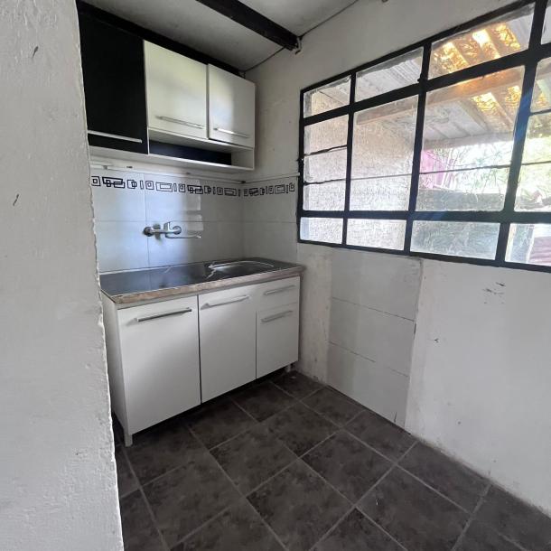 Propiedad en venta con dos casas – Ideal inversor - Toledo--6