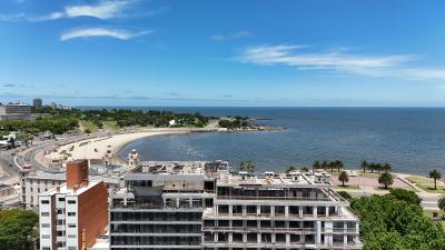 Venta - Apartamento 2 Dormitorios - Unidad 921B - Cosmopolitan