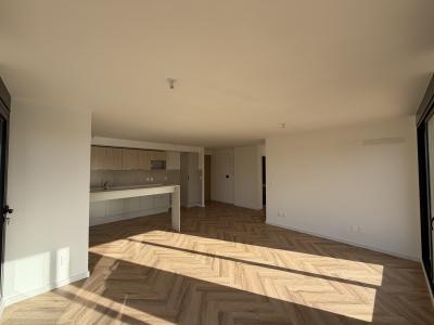 Apartamento 3 dormitorios Penthouse con garaje, Piso 7 - Costanera Village