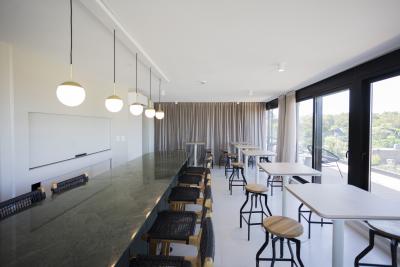 Venta Penthouse De 3 Dormitorios Al Norte, 402d - Rambla Costanera