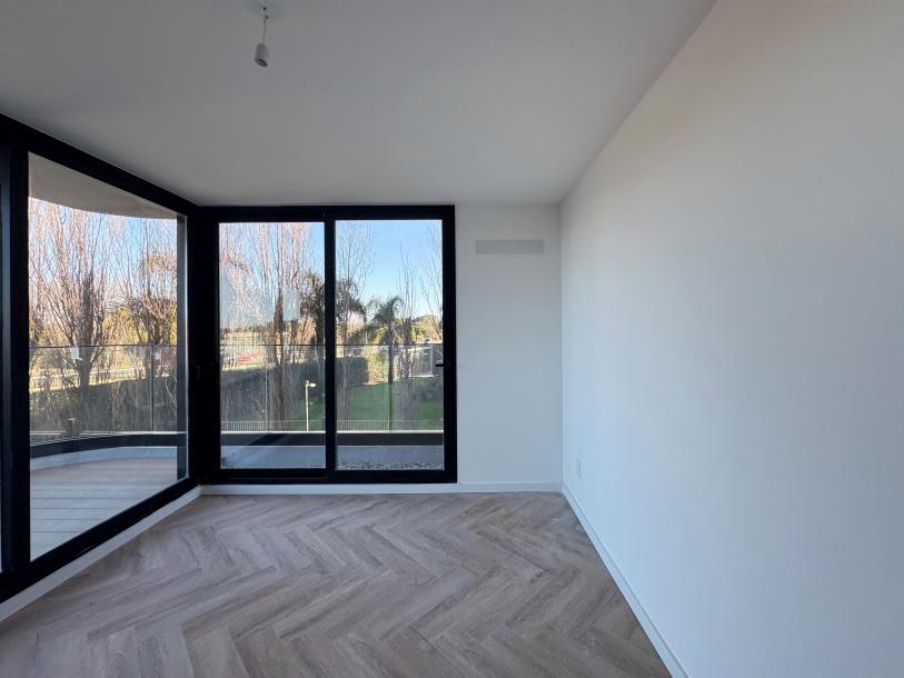 Apartamento 3 dormitorios Piso 1, con Garaje - Unidad 105B - Costanera Village-23