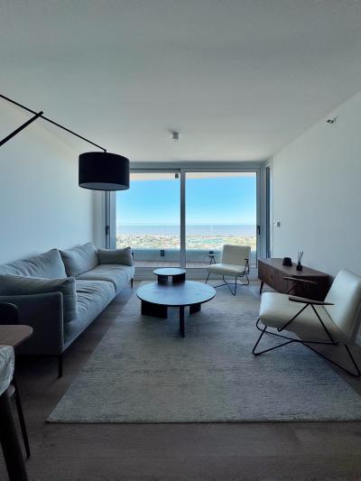 Venta - Apartamento 3 dormitorios, Garaje doble incluido, piso 17 - Ventura Tower Carrasco