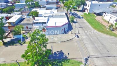 Casa impecable en La Teja, 3 dorm y 1 baño, barbacoa, garaje p/ 2 autos