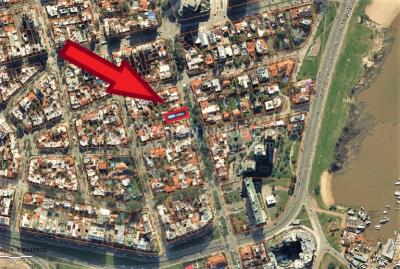 Casa de 212m2 & terreno de 359m2, Av. Luis A. de Herrera casi Rambla, Buceo-Pocitos