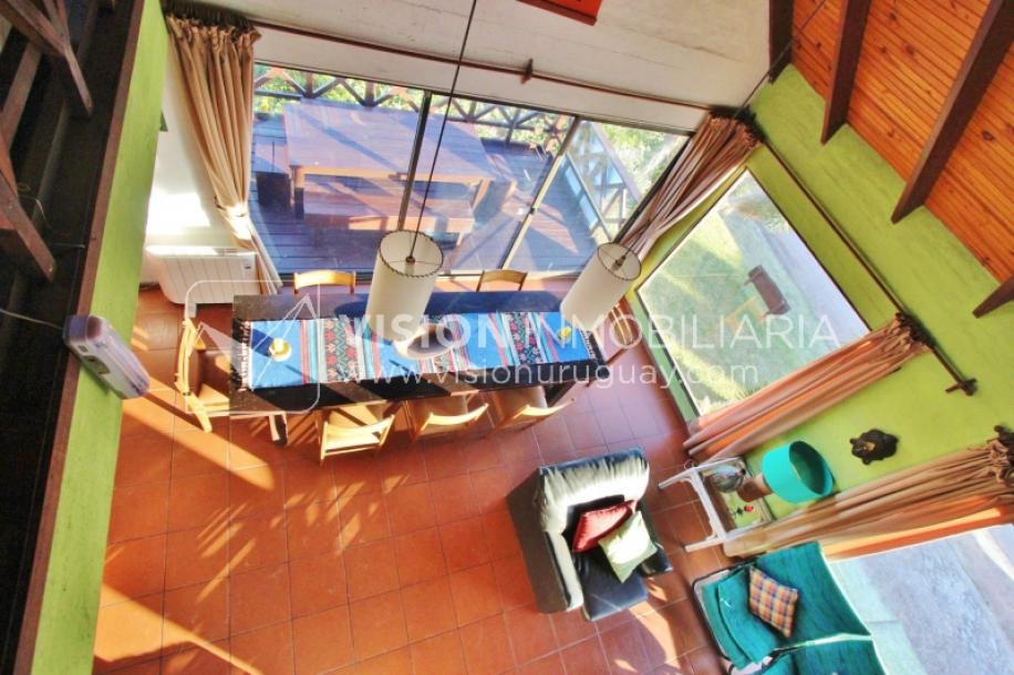 Espectacular Casa en Punta del Diablo a pasos del mar; piscina climatizada, barbacoa, chillout.-86