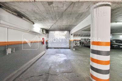 Excelente Apartamento en Pocitos, Pagola casi Rambla; 3 dormitorios y 2 baños, cocina definida. Con Garaje.