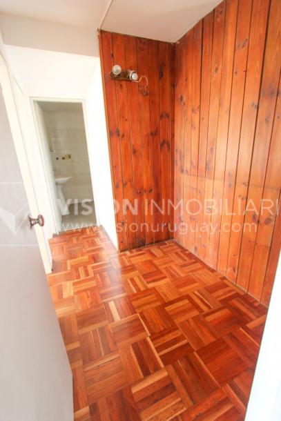 Apto 2 Dorm 1 Baño, Piso 5 MB vista, Terraza Lav, 50 m2., Centro-16