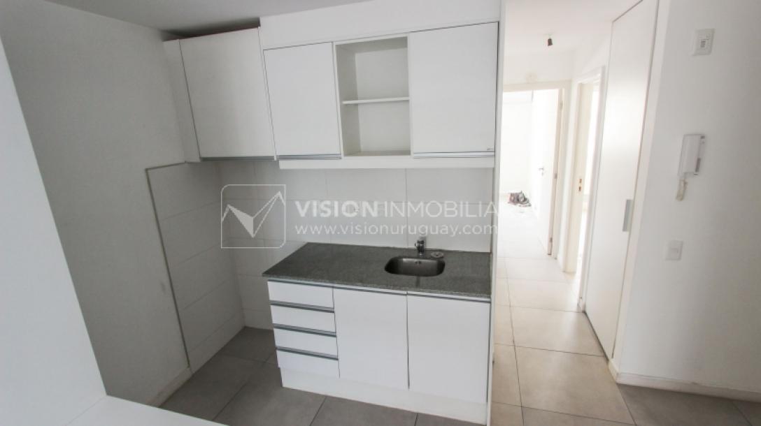 Apto nuevo 2 Dorm, 1 Baño, Av Libertador, 3er Piso MB vista, Sol directo todo el día, 2 balcones, 51 m2, Centro / Aguada. Renta sin impuestos: Vivienda Social.-19